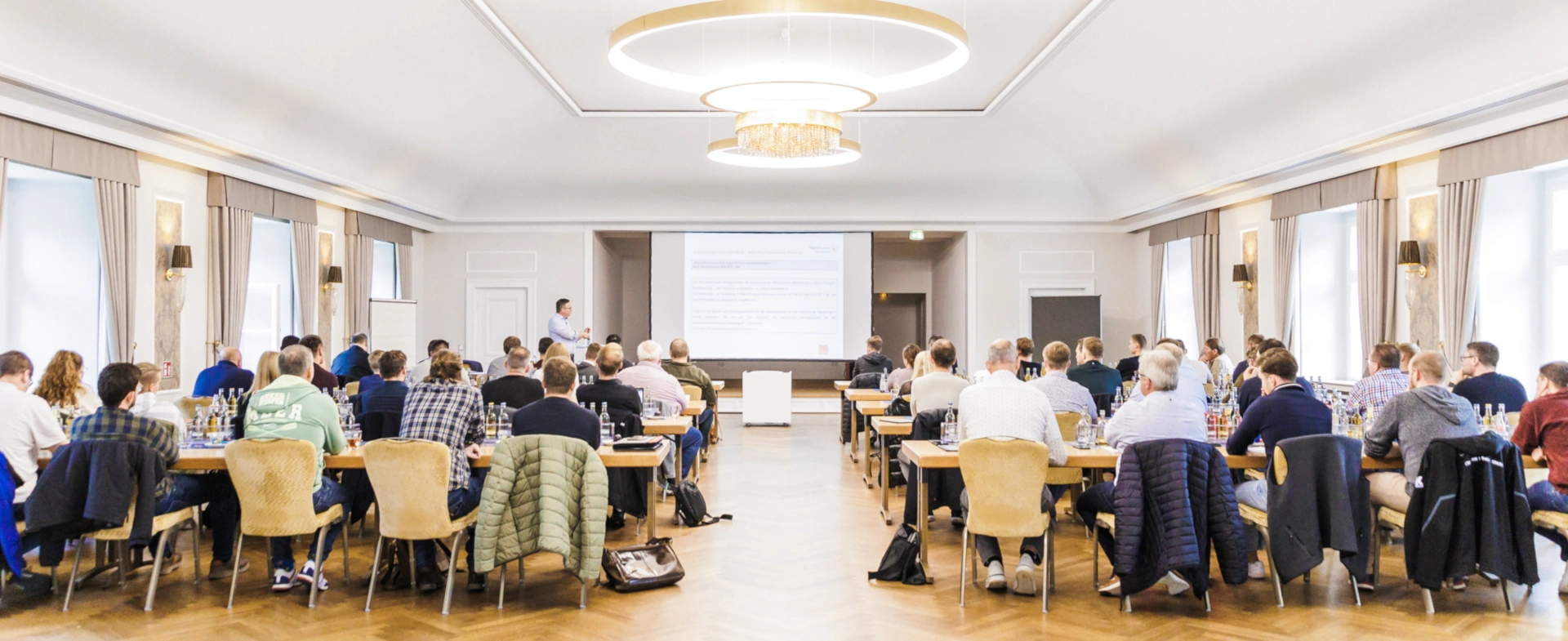 Schloss Ovelgönne Großer Saal Seminar Parlamentarisch